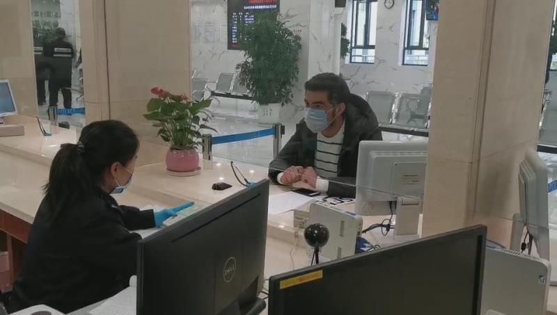 宅家的老外們陸續復工，快看看簽證過期了沒？信息技術咨詢正當時